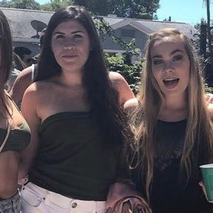 Meet your Posher, Michaela